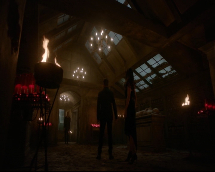 vampirediariesworld-dot-nl_TheOriginals5x03NeMeQuittePas06927.jpg