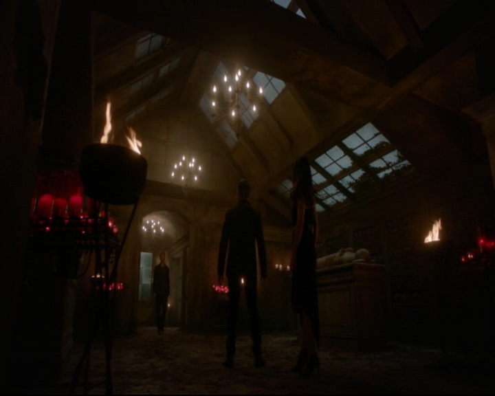 vampirediariesworld-dot-nl_TheOriginals5x03NeMeQuittePas06928.jpg