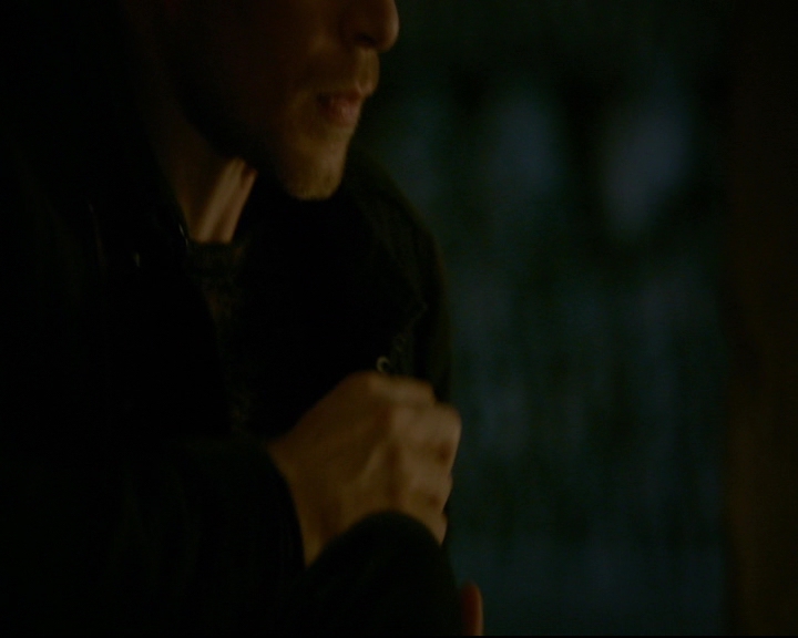 vampirediariesworld-dot-nl_TheOriginals5x03NeMeQuittePas07262.jpg