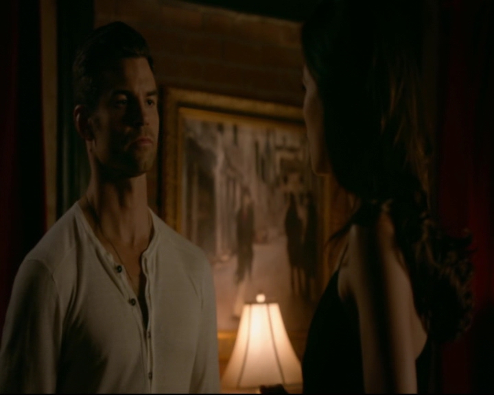 vampirediariesworld-dot-nl_TheOriginals5x03NeMeQuittePas07339.jpg