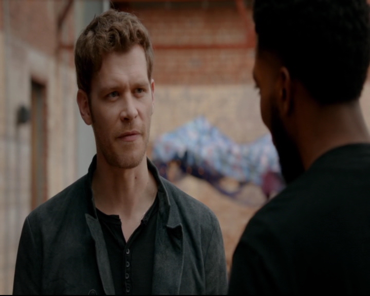 vampirediariesworld-dot-nl_TheOriginals5x04BetweenTheDevilAndTheDeepBlueSea00066.jpg