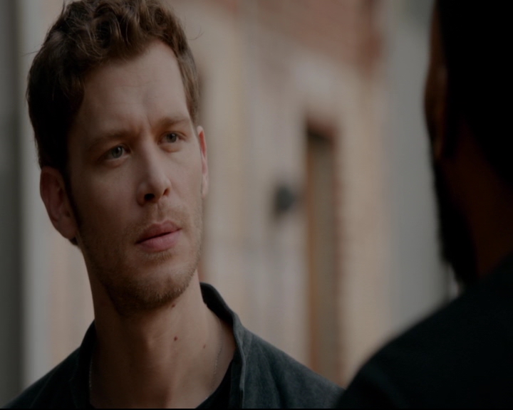 vampirediariesworld-dot-nl_TheOriginals5x04BetweenTheDevilAndTheDeepBlueSea00085.jpg