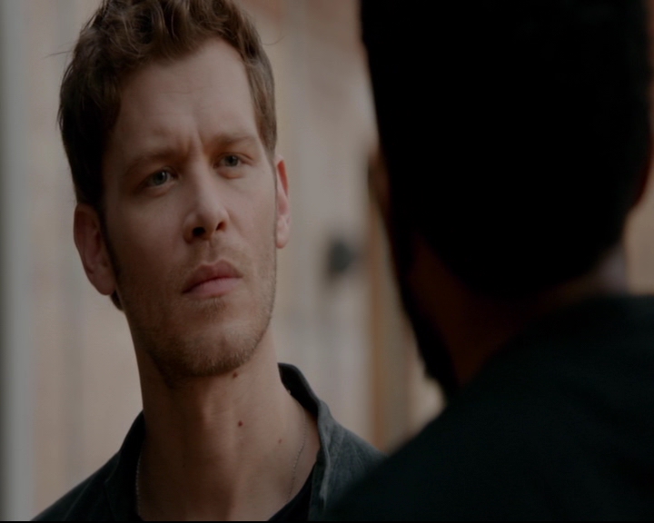 vampirediariesworld-dot-nl_TheOriginals5x04BetweenTheDevilAndTheDeepBlueSea00089.jpg