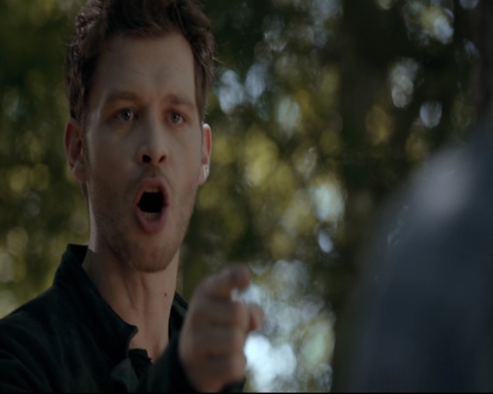 vampirediariesworld-dot-nl_TheOriginals5x04BetweenTheDevilAndTheDeepBlueSea00122.jpg