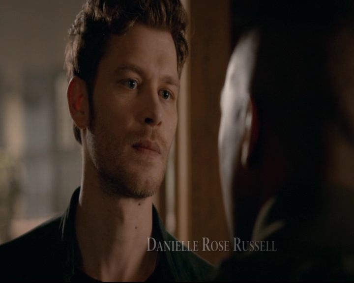 vampirediariesworld-dot-nl_TheOriginals5x04BetweenTheDevilAndTheDeepBlueSea00200.jpg