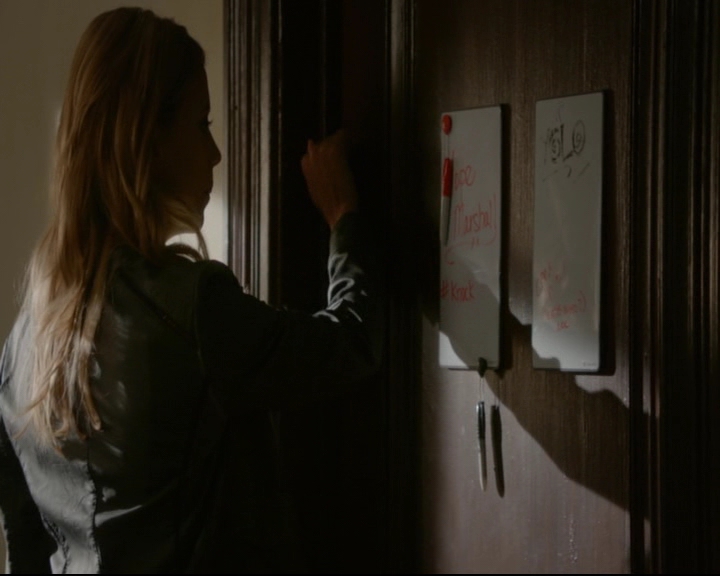 vampirediariesworld-dot-nl_TheOriginals5x04BetweenTheDevilAndTheDeepBlueSea00306.jpg