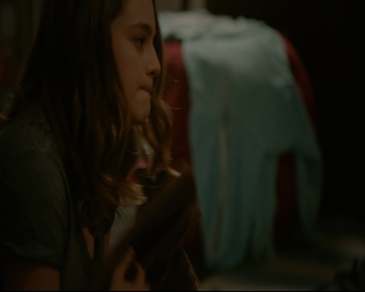 vampirediariesworld-dot-nl_TheOriginals5x04BetweenTheDevilAndTheDeepBlueSea00366.jpg vampirediariesworld-dot-nl_TheOriginals5x04BetweenTheDevilAndTheDeepBlueSea00366.jpg