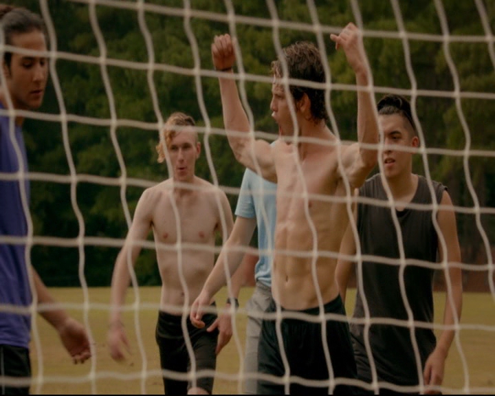 vampirediariesworld-dot-nl_TheOriginals5x04BetweenTheDevilAndTheDeepBlueSea00512.jpg