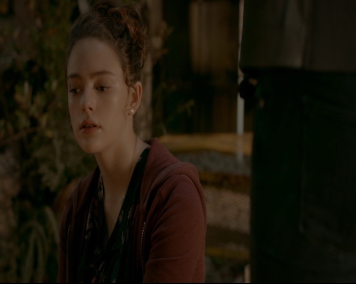 vampirediariesworld-dot-nl_TheOriginals5x04BetweenTheDevilAndTheDeepBlueSea01017.jpg