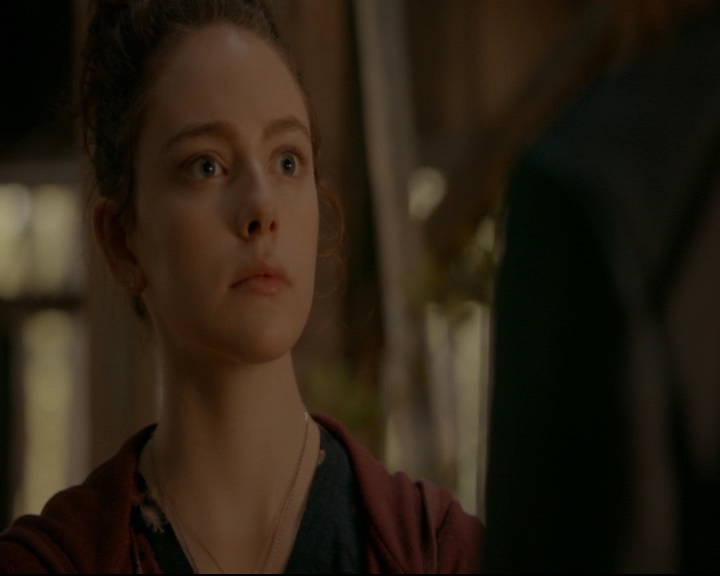 vampirediariesworld-dot-nl_TheOriginals5x04BetweenTheDevilAndTheDeepBlueSea01048.jpg