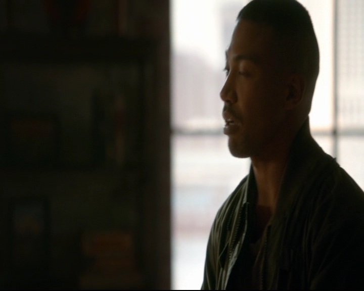 vampirediariesworld-dot-nl_TheOriginals5x04BetweenTheDevilAndTheDeepBlueSea01061.jpg