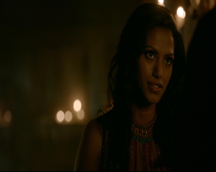 vampirediariesworld-dot-nl_TheOriginals5x04BetweenTheDevilAndTheDeepBlueSea01165.jpg