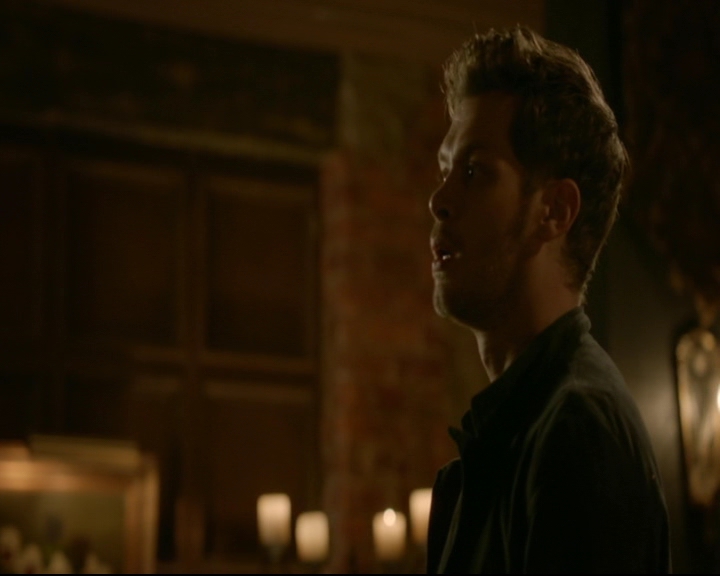 vampirediariesworld-dot-nl_TheOriginals5x04BetweenTheDevilAndTheDeepBlueSea01482.jpg
