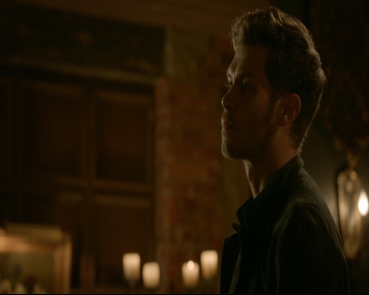 vampirediariesworld-dot-nl_TheOriginals5x04BetweenTheDevilAndTheDeepBlueSea01483.jpg