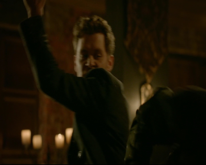 vampirediariesworld-dot-nl_TheOriginals5x04BetweenTheDevilAndTheDeepBlueSea01489.jpg