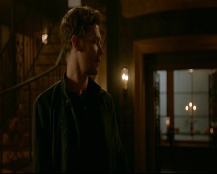 vampirediariesworld-dot-nl_TheOriginals5x04BetweenTheDevilAndTheDeepBlueSea01491.jpg