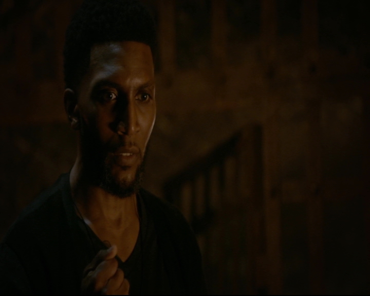 vampirediariesworld-dot-nl_TheOriginals5x04BetweenTheDevilAndTheDeepBlueSea01544.jpg