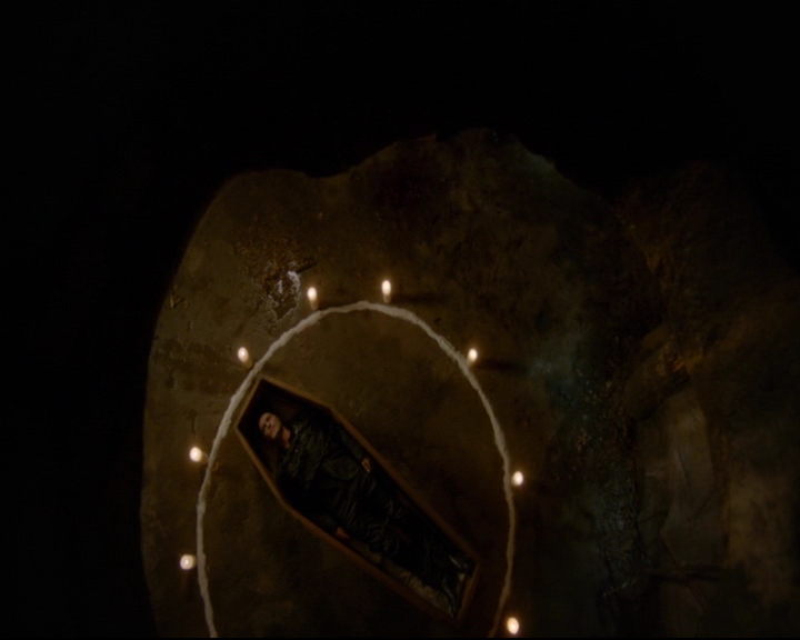 vampirediariesworld-dot-nl_TheOriginals5x04BetweenTheDevilAndTheDeepBlueSea01749.jpg