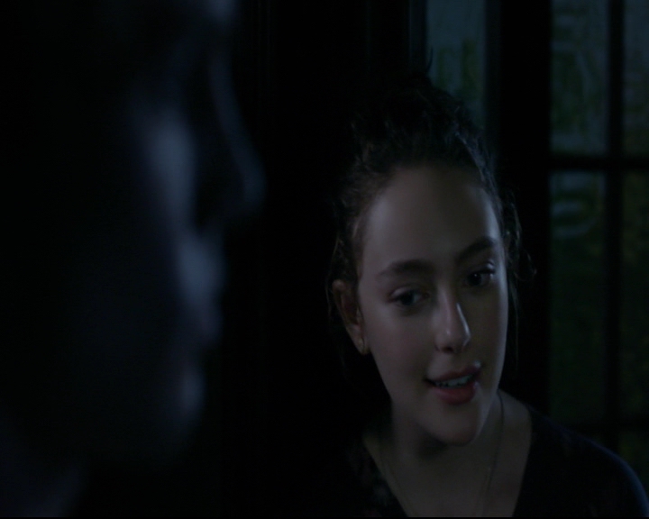 vampirediariesworld-dot-nl_TheOriginals5x04BetweenTheDevilAndTheDeepBlueSea01999.jpg vampirediariesworld-dot-nl_TheOriginals5x04BetweenTheDevilAndTheDeepBlueSea01999.jpg