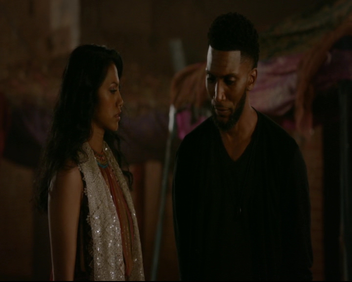 vampirediariesworld-dot-nl_TheOriginals5x04BetweenTheDevilAndTheDeepBlueSea02098.jpg vampirediariesworld-dot-nl_TheOriginals5x04BetweenTheDevilAndTheDeepBlueSea02098.jpg