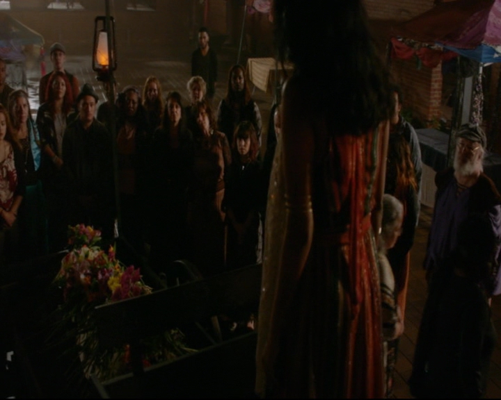 vampirediariesworld-dot-nl_TheOriginals5x04BetweenTheDevilAndTheDeepBlueSea02110.jpg