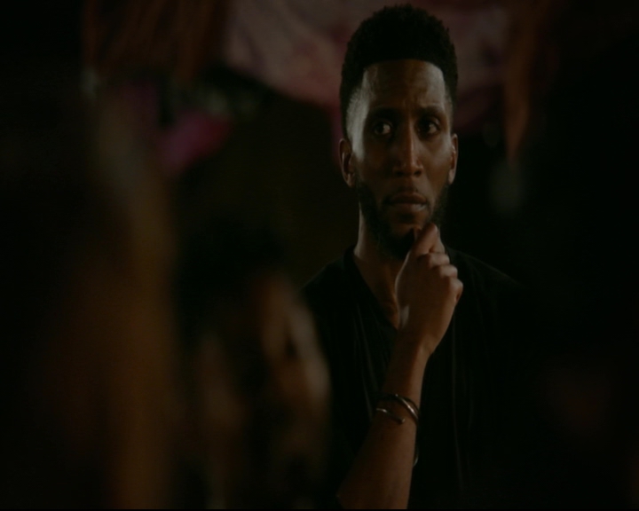 vampirediariesworld-dot-nl_TheOriginals5x04BetweenTheDevilAndTheDeepBlueSea02147.jpg vampirediariesworld-dot-nl_TheOriginals5x04BetweenTheDevilAndTheDeepBlueSea02147.jpg