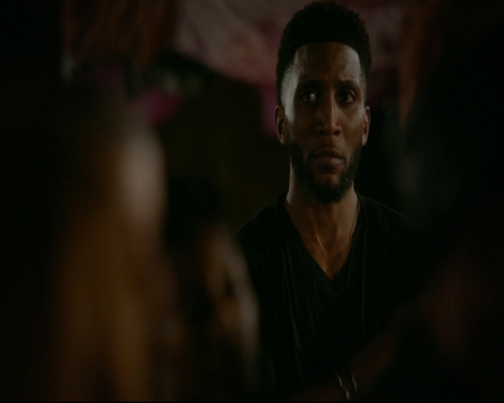 vampirediariesworld-dot-nl_TheOriginals5x04BetweenTheDevilAndTheDeepBlueSea02148.jpg vampirediariesworld-dot-nl_TheOriginals5x04BetweenTheDevilAndTheDeepBlueSea02148.jpg