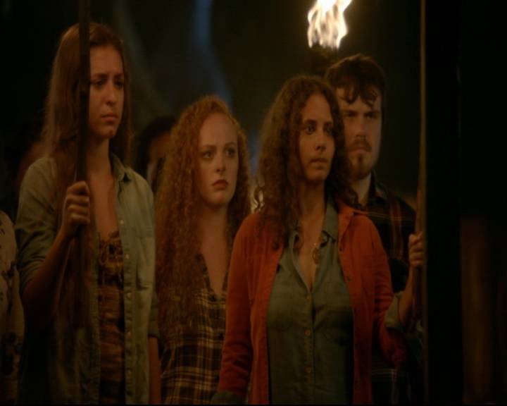 vampirediariesworld-dot-nl_TheOriginals5x04BetweenTheDevilAndTheDeepBlueSea02195.jpg