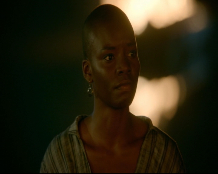 vampirediariesworld-dot-nl_TheOriginals5x04BetweenTheDevilAndTheDeepBlueSea02207.jpg