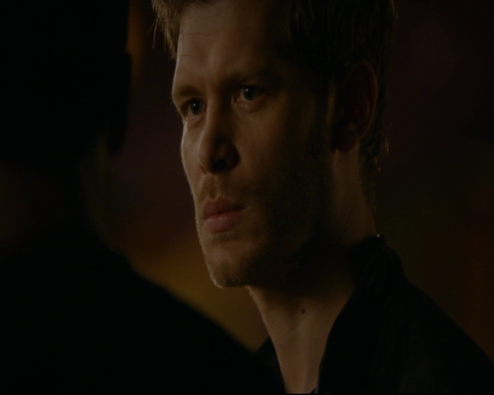 vampirediariesworld-dot-nl_TheOriginals5x04BetweenTheDevilAndTheDeepBlueSea02306.jpg