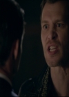 vampirediariesworld-dot-nl_TheOriginals5x05DontItJustBreakYourHeart01551.jpg