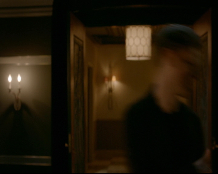 vampirediariesworld-dot-nl_TheOriginals5x05DontItJustBreakYourHeart00023.jpg