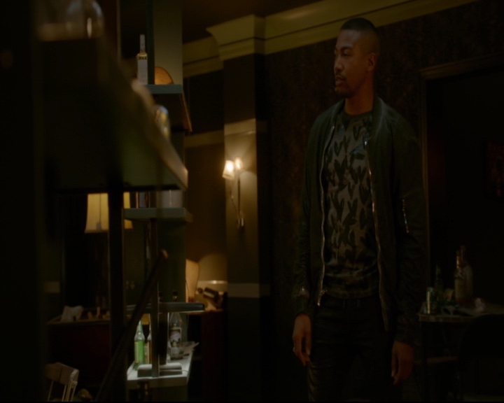 vampirediariesworld-dot-nl_TheOriginals5x05DontItJustBreakYourHeart00047.jpg