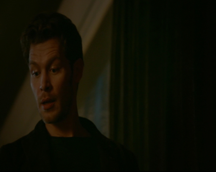 vampirediariesworld-dot-nl_TheOriginals5x05DontItJustBreakYourHeart00054.jpg