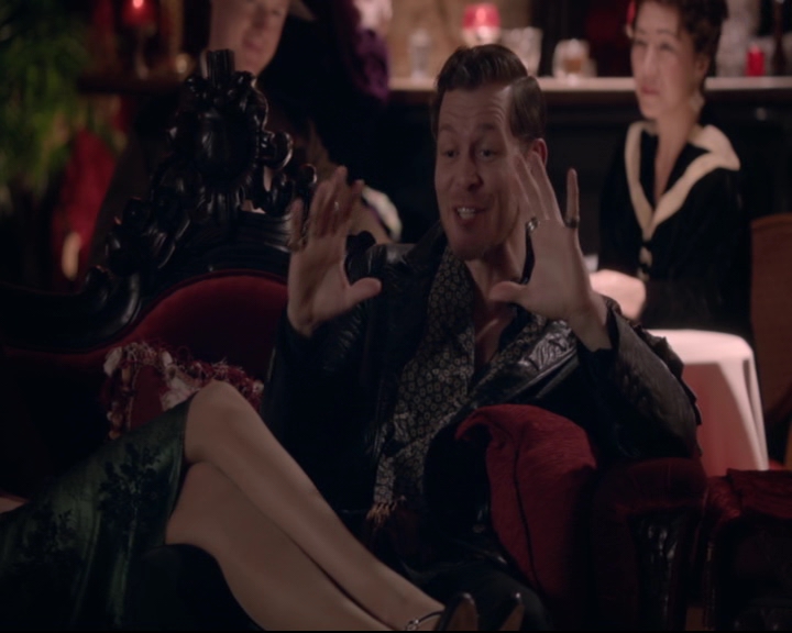 vampirediariesworld-dot-nl_TheOriginals5x05DontItJustBreakYourHeart00207.jpg