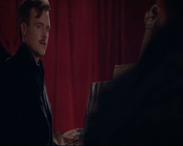 vampirediariesworld-dot-nl_TheOriginals5x05DontItJustBreakYourHeart00211.jpg