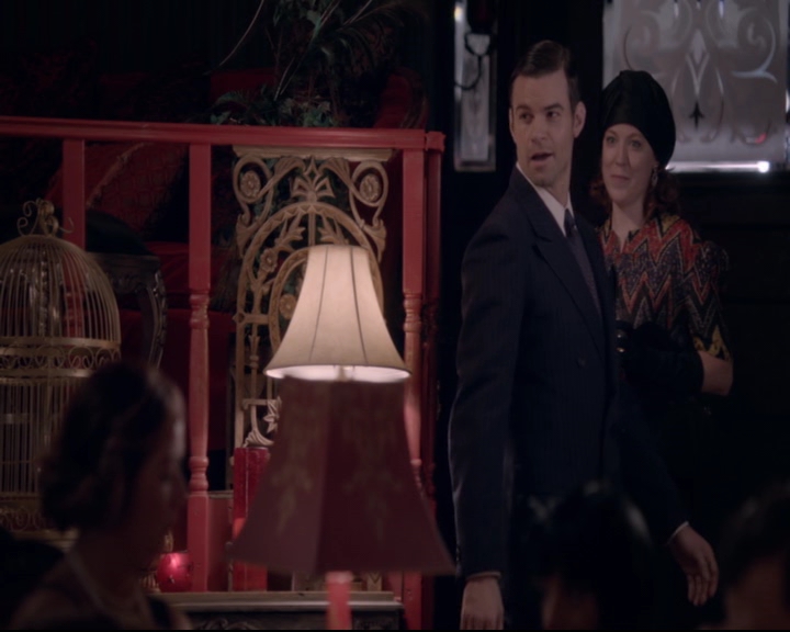 vampirediariesworld-dot-nl_TheOriginals5x05DontItJustBreakYourHeart00227.jpg