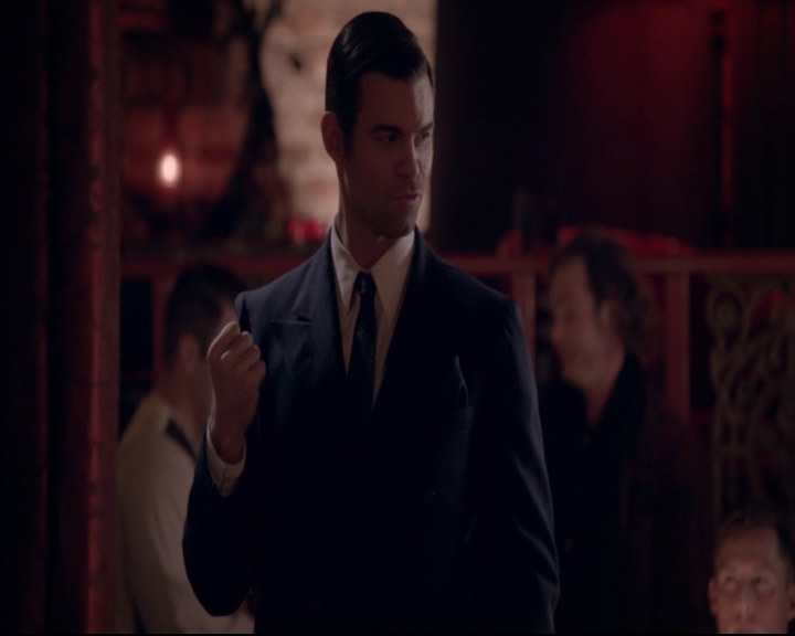vampirediariesworld-dot-nl_TheOriginals5x05DontItJustBreakYourHeart00237.jpg