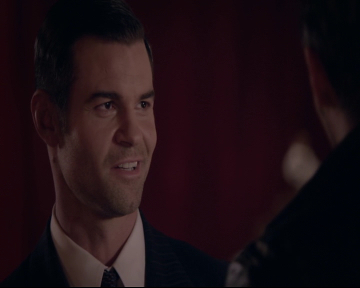 vampirediariesworld-dot-nl_TheOriginals5x05DontItJustBreakYourHeart00256.jpg