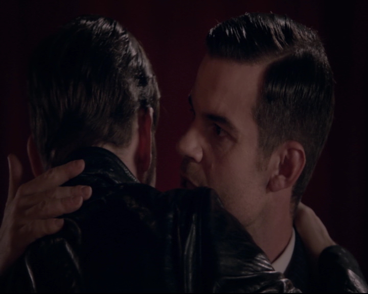 vampirediariesworld-dot-nl_TheOriginals5x05DontItJustBreakYourHeart00262.jpg