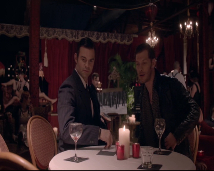 vampirediariesworld-dot-nl_TheOriginals5x05DontItJustBreakYourHeart00276.jpg