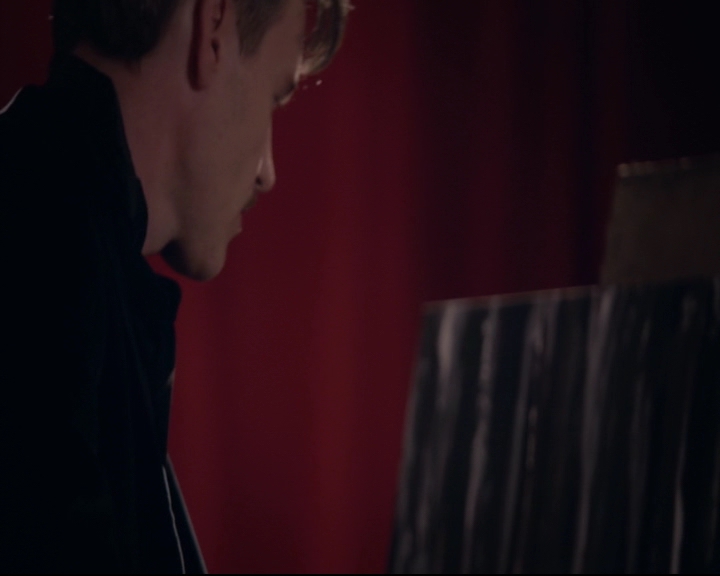 vampirediariesworld-dot-nl_TheOriginals5x05DontItJustBreakYourHeart00281.jpg