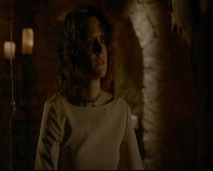 vampirediariesworld-dot-nl_TheOriginals5x05DontItJustBreakYourHeart00810.jpg