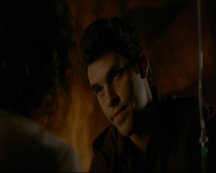 vampirediariesworld-dot-nl_TheOriginals5x05DontItJustBreakYourHeart00814.jpg