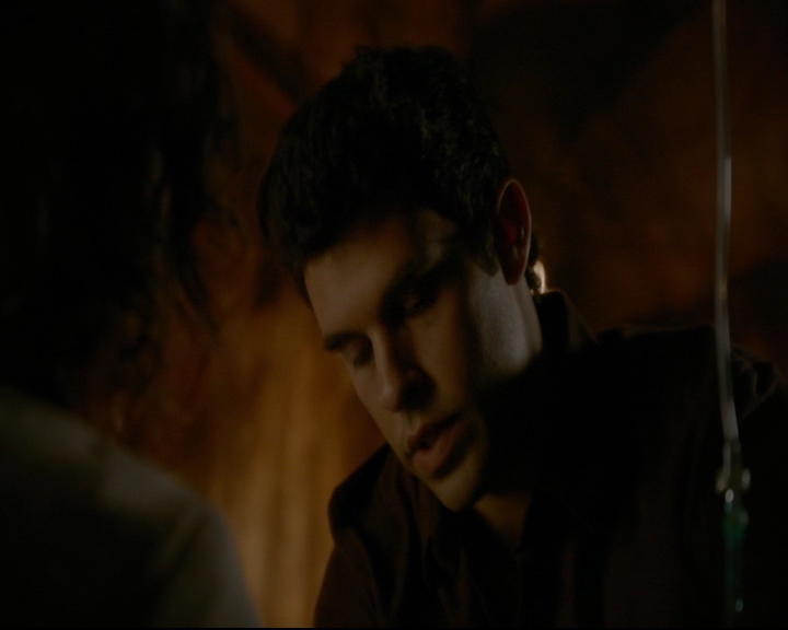 vampirediariesworld-dot-nl_TheOriginals5x05DontItJustBreakYourHeart00818.jpg