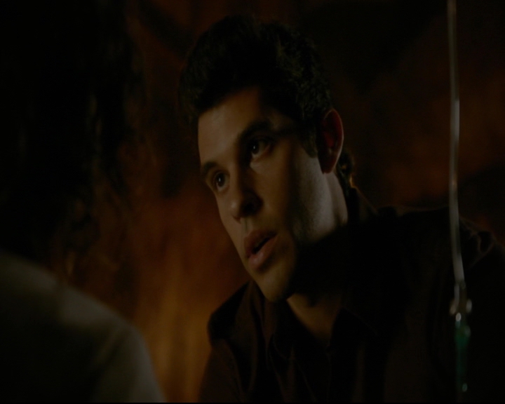 vampirediariesworld-dot-nl_TheOriginals5x05DontItJustBreakYourHeart00819.jpg