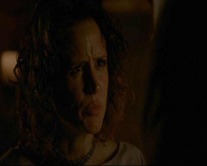 vampirediariesworld-dot-nl_TheOriginals5x05DontItJustBreakYourHeart00838.jpg