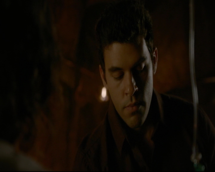 vampirediariesworld-dot-nl_TheOriginals5x05DontItJustBreakYourHeart00841.jpg