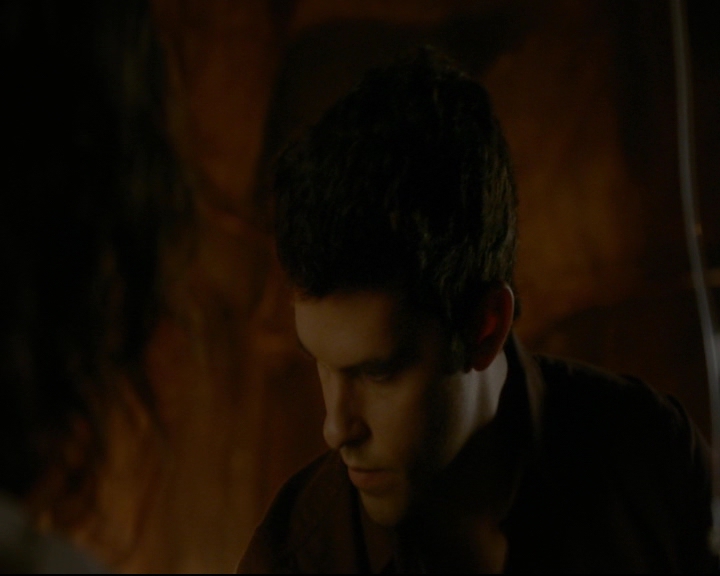 vampirediariesworld-dot-nl_TheOriginals5x05DontItJustBreakYourHeart00844.jpg