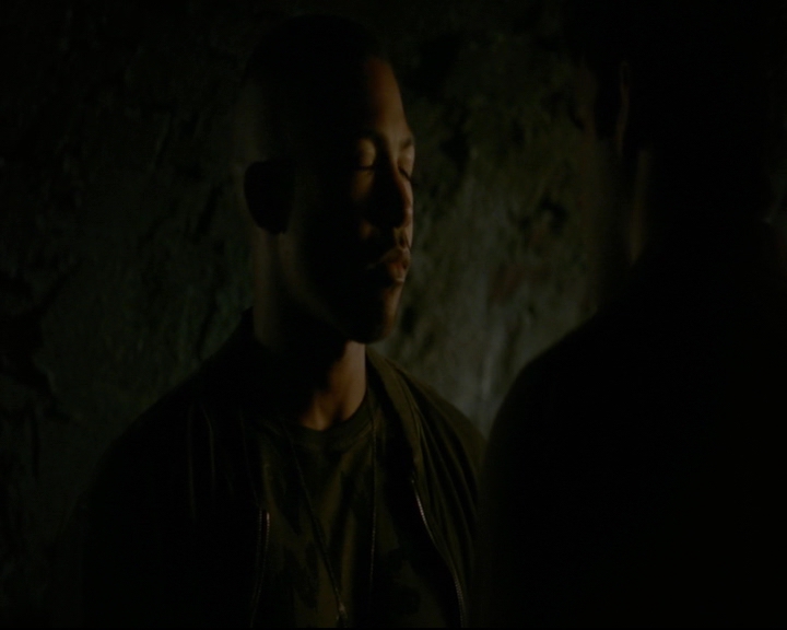 vampirediariesworld-dot-nl_TheOriginals5x05DontItJustBreakYourHeart00888.jpg